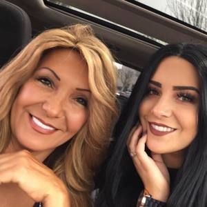 Meet your Posher, Virginia